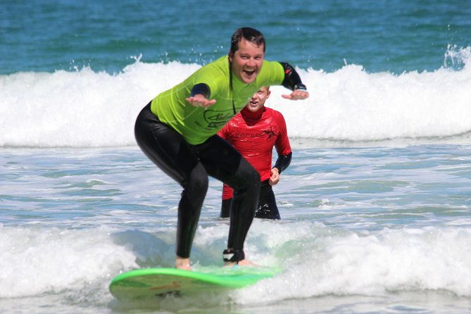 private-one-on-one-surf-lesson-in-newquay-for-beginners-novice-surfers