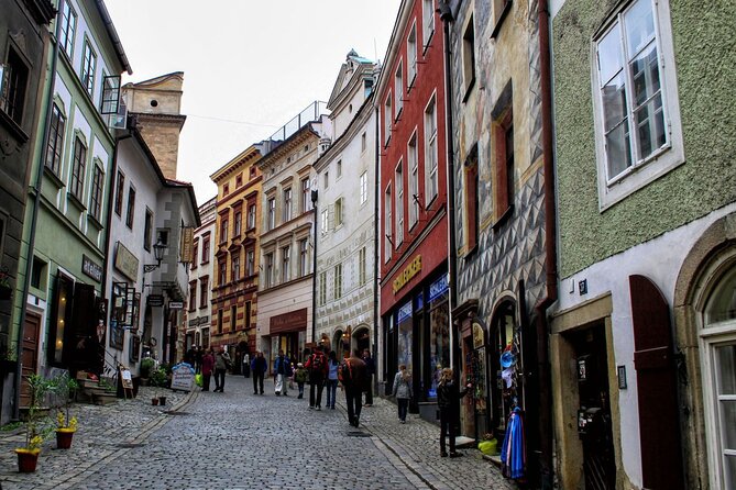 private-one-way-transfer-from-cesky-krumlov-to-vienna