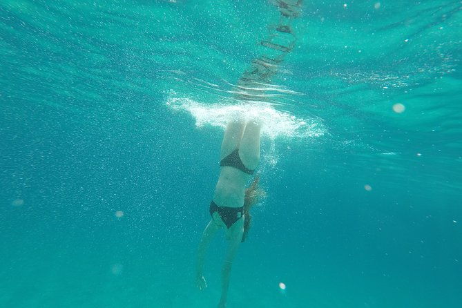 private-sailing-cruise-to-delos-rhenia-with-lunch-transfer