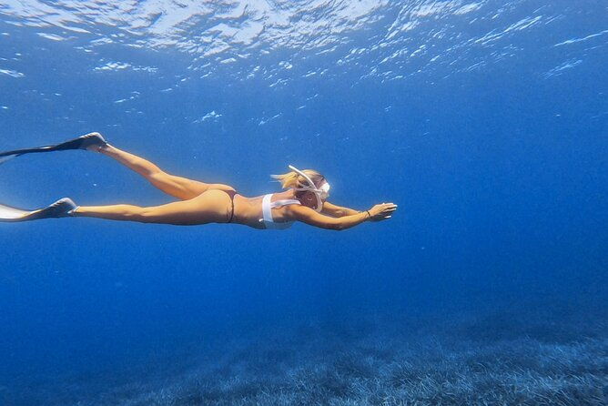 private-snorkeling-boat-sailing-experience-included