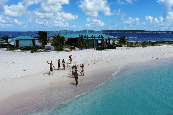 private-speed-boat-charter-to-anguilla