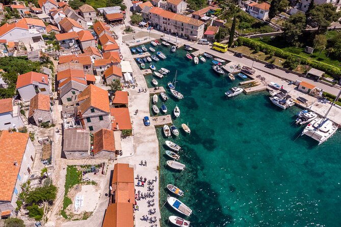 private-speedboat-custome-made-tour-from-trogir-and-split