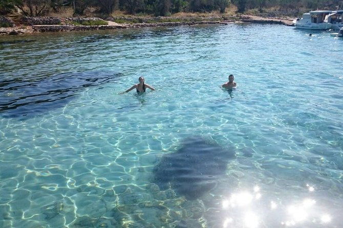 private-speedboat-tour-zadar-islands-off-the-beaten-path