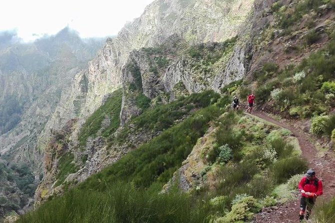 private-sunrise-guided-hike-on-pico-do-areeiro-or-other-custom-4