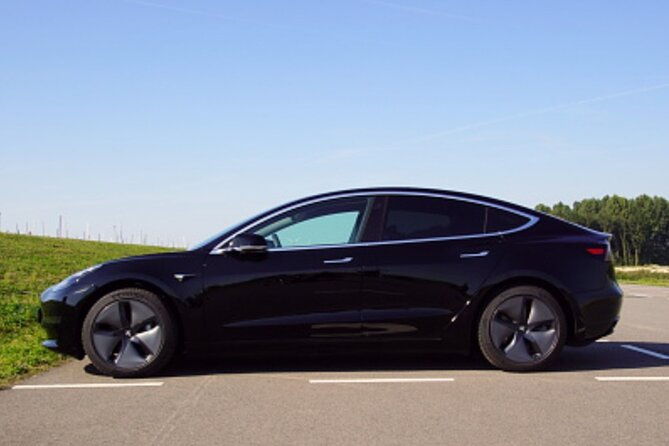 private-tesla-transfer-from-phoenix-airport-to-all-hotels