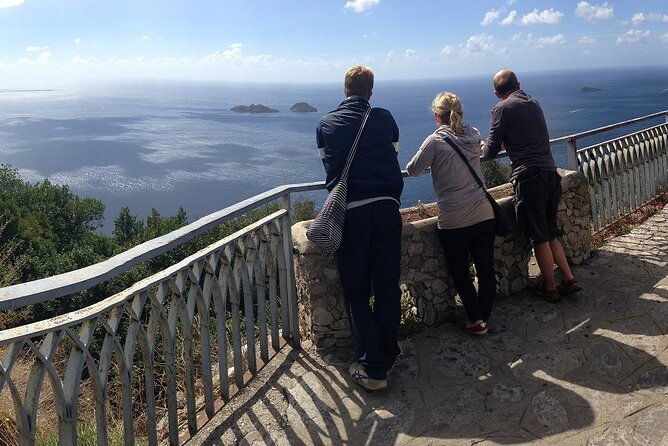 private-tour-amalfi-coast-by-vintage-vespa-from-naples-2