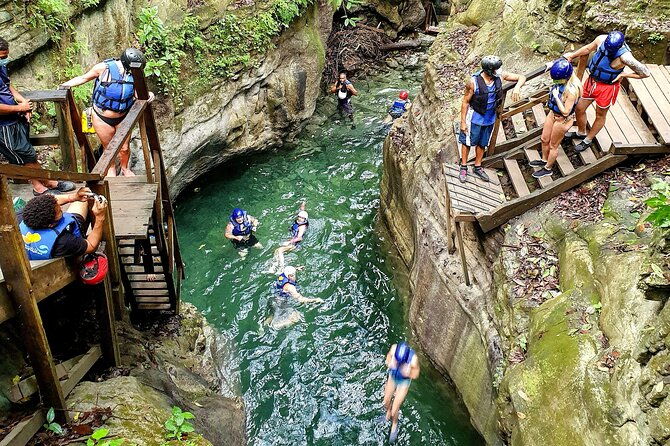 private-tour-damajagua-waterfalls-puerto-plata-city-tour