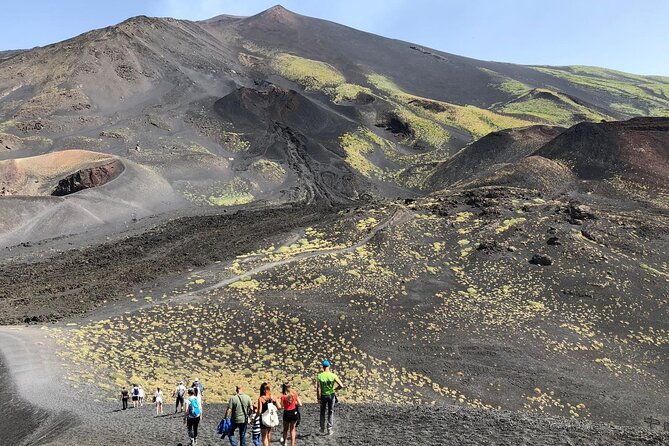 private-tour-of-etna-in-4x4-plus-sicilian-gastronomy