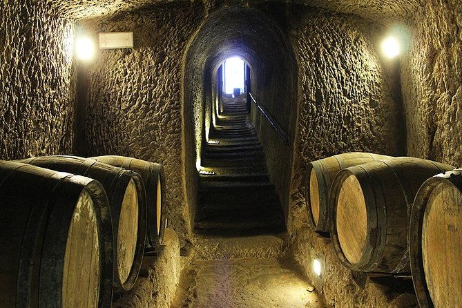 private-tour-of-pitigliano-and-etruscan-cave-routes