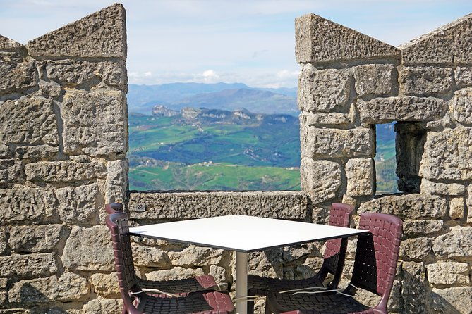private-tour-of-san-marino-unesco-world-heritage-site