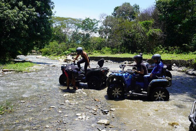 private-tour-santa-fe-de-antioquia-450-fruits