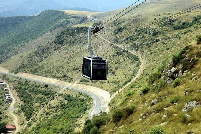 private-tour-to-areni-winery-tatev-ropeway-khndzoresk-cave-city
