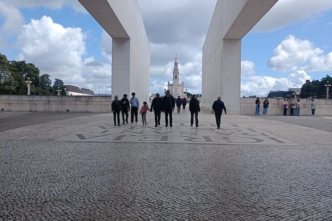 private-tour-to-fatima-with-an-official-guide