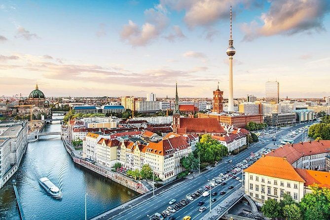 private-transfer-berlin-to-brandenburg-airport-ber-in-luxury-van