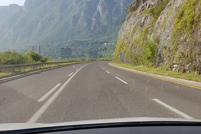 private-transfer-from-budva-to-podgorica-airport-and-city