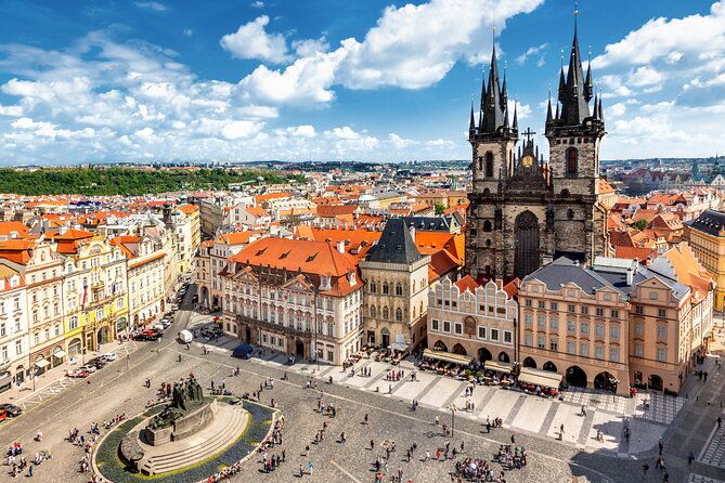 private-transfer-from-passau-to-prague-2h-stop-local-driver