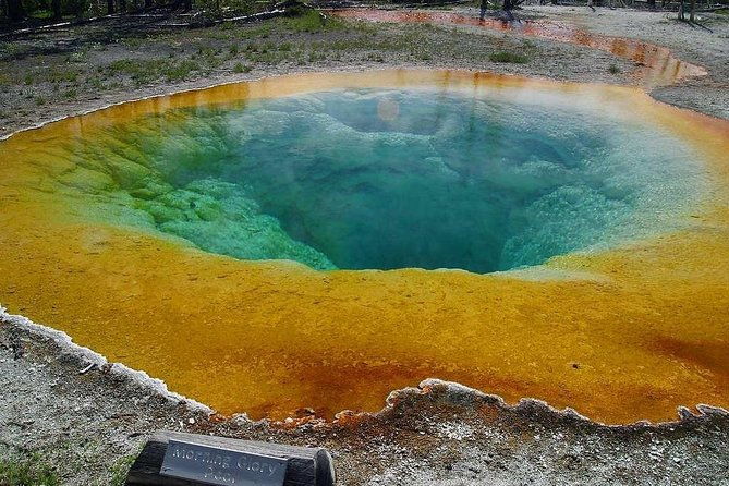 private-upper-loop-tour-of-yellowstone-national-park