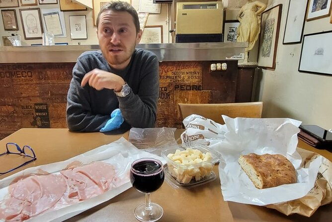private-walking-food-tour-of-bologna-with-expert-guide-paolo