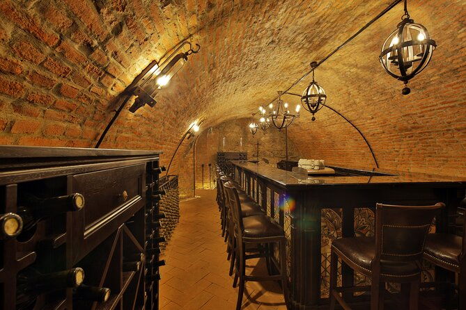 private-walking-tour-of-alba-iulia-citadel-with-wine-tasting