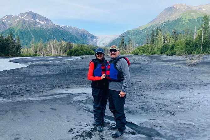 rafting-adventure-on-resurrection-river-from-seward-alaska-2