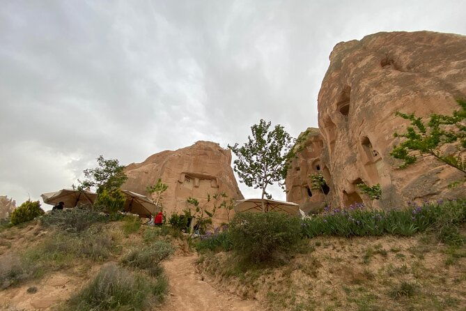 red-rose-valley-sunset-hiking-tour-3