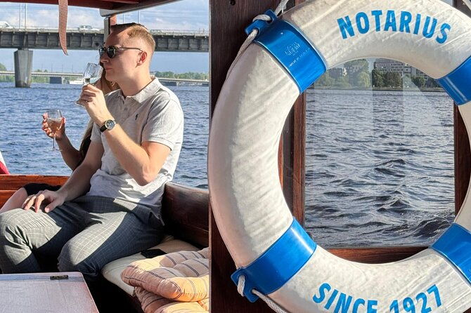 riga-sunset-boat-tour-with-welcome-drink