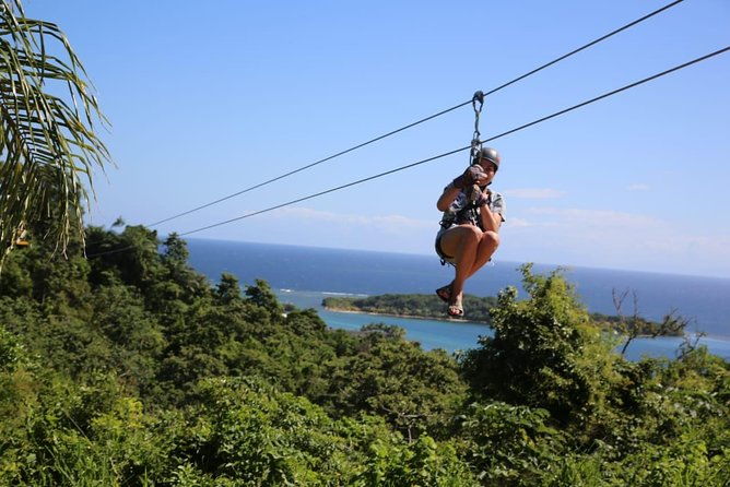 roatan-extreme-zip-line-adventure-with-wildlife-and-snorkel