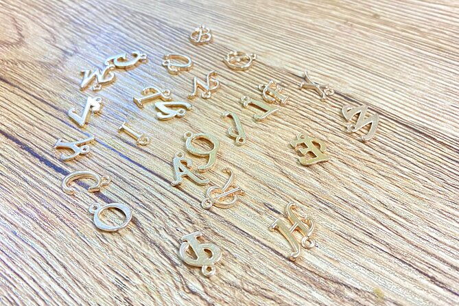 romantic-mizuhiki-knot-and-omikuji-washi-charm-workshop-in-tokyo