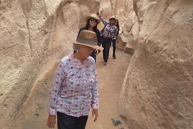 route-of-the-sillar-and-petroglyphs-of-culebrillas