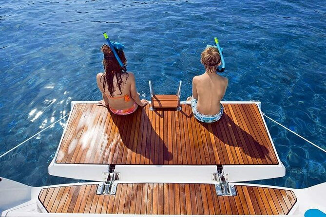 sailing-experience-along-the-coast-of-cabo-de-gata-in-almeria