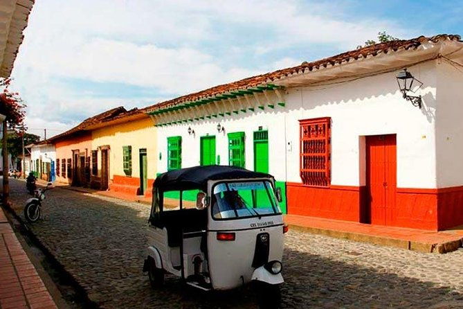 santa-fe-de-antioquia-tour-with-western-bridge-visit