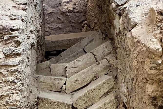 santorini-akrotiri-tour-by-a-licensed-guide
