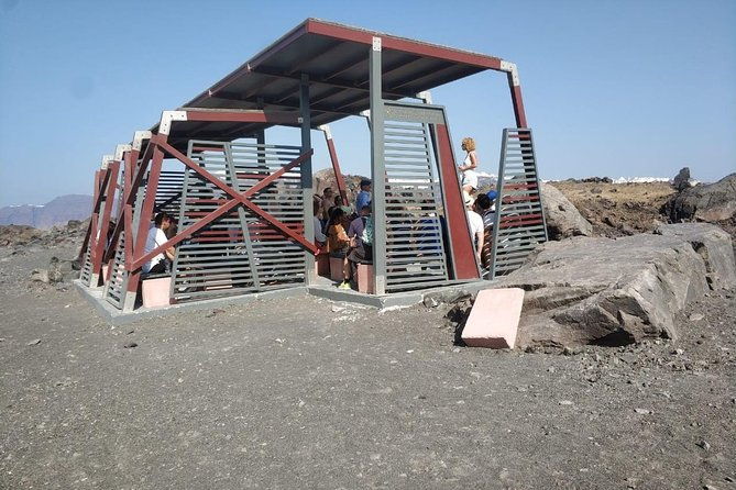 santorini-volcanic-islands-cruise-volcano-hot-springs-and-thirassia