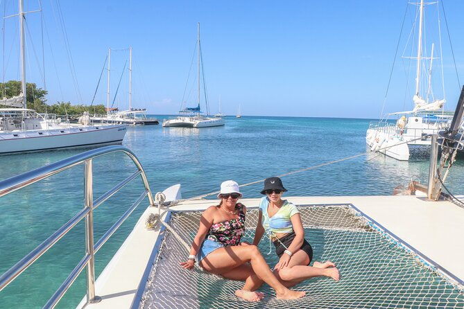 saona-island-catamaran-tour-buffet-open-bar-from-punta-cana