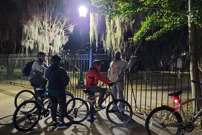 savannah-haunted-night-bike-tour