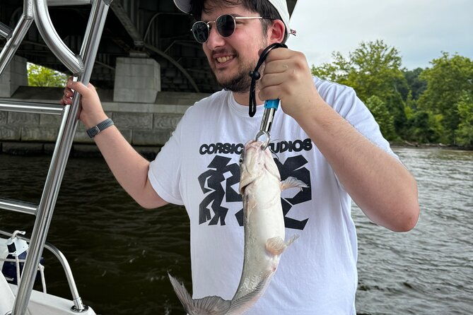 scenic-dc-fishing-charter-on-the-potomac