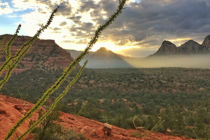 sedona-sacred-canyons-loop-hike-with-a-private-guide-2