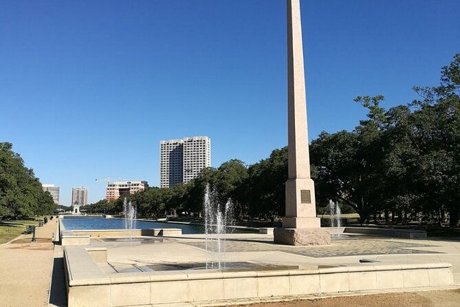 self-guided-scavenger-hunt-houstons-museum-district