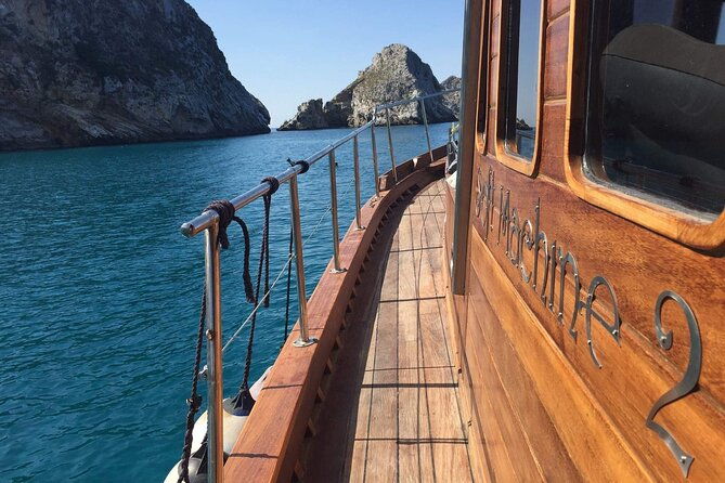 semiprivate-trip-on-50ft-traditional-wooden-boat-with-greek-lunch