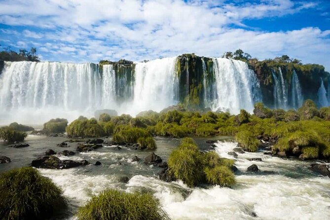 shared-group-brazilian-falls-with-boat-tour-and-tickets-included