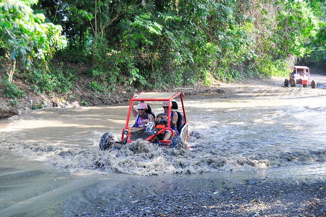 shore-excursion-cruise-ship-waterfalls-and-buggies
