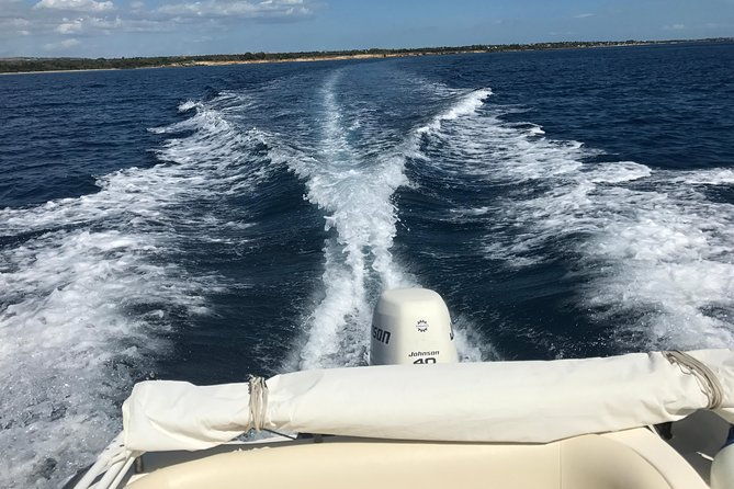sicily-boats-private-tour-for-4-people-plemmirio-marine-reserve
