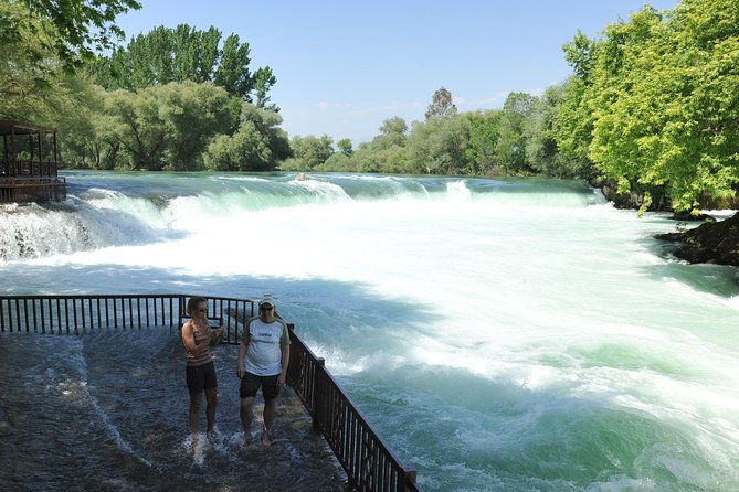 side-5-in-1-green-canyon-waterfalls-ancient-sites-tour