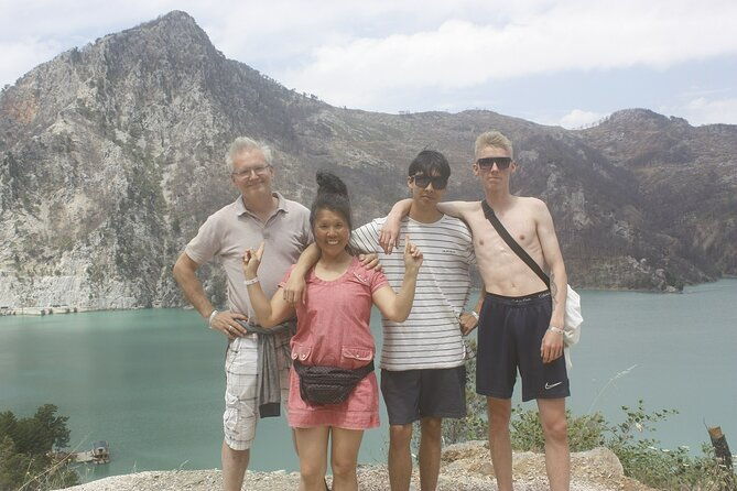 side-green-lake-boat-tour-and-jeep-safari-full-day-trip