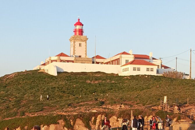 sintra-tuk-tuk-tour-through-the-mountains-monuments-and-beaches