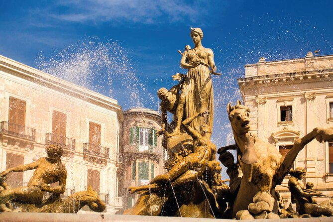 siracusa-walking-tour-with-audio-and-written-guide-by-a-local