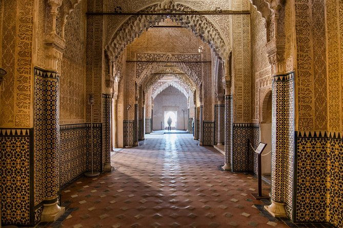 skip-the-line-alhambra-with-albaicin-sacromonte-by-segway-bike