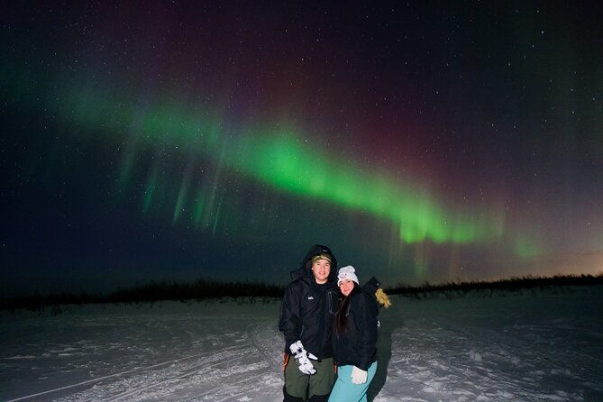 small-group-aurora-viewing-tour-with-free-photography