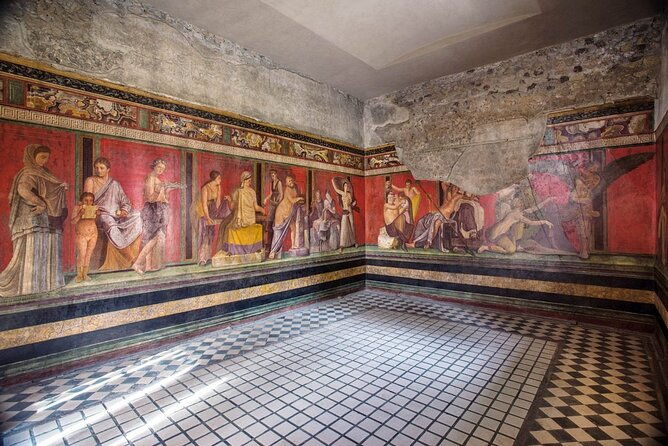 small-group-tour-in-pompeii-with-a-real-archeologist-ticket-included