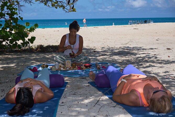 sound-healing-opening-chakras-meditation-at-eagle-beach